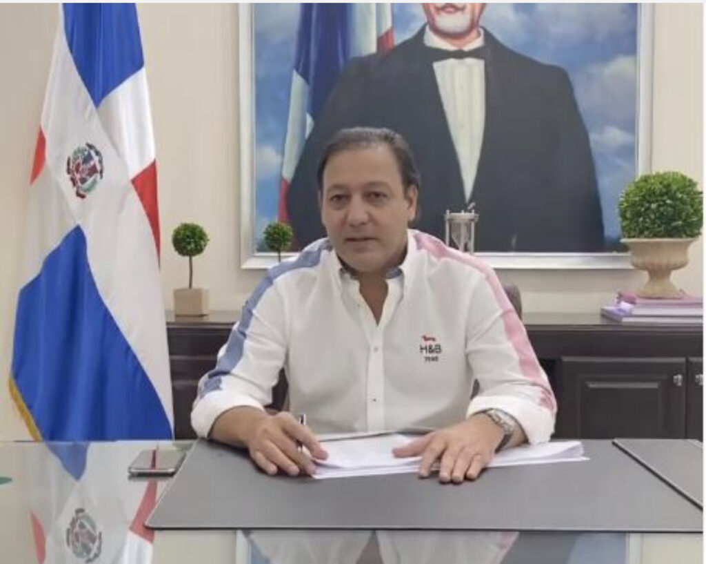 Abel Martínez se querella contra fiscales allanaron su oficina política