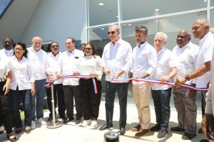 Presidente Abinader inaugura obras en Santo Domingo Este por más de RD$400 millones