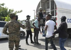 PN dice en últimos tres días han detenido 42 haitianos indocumentados en Neyba